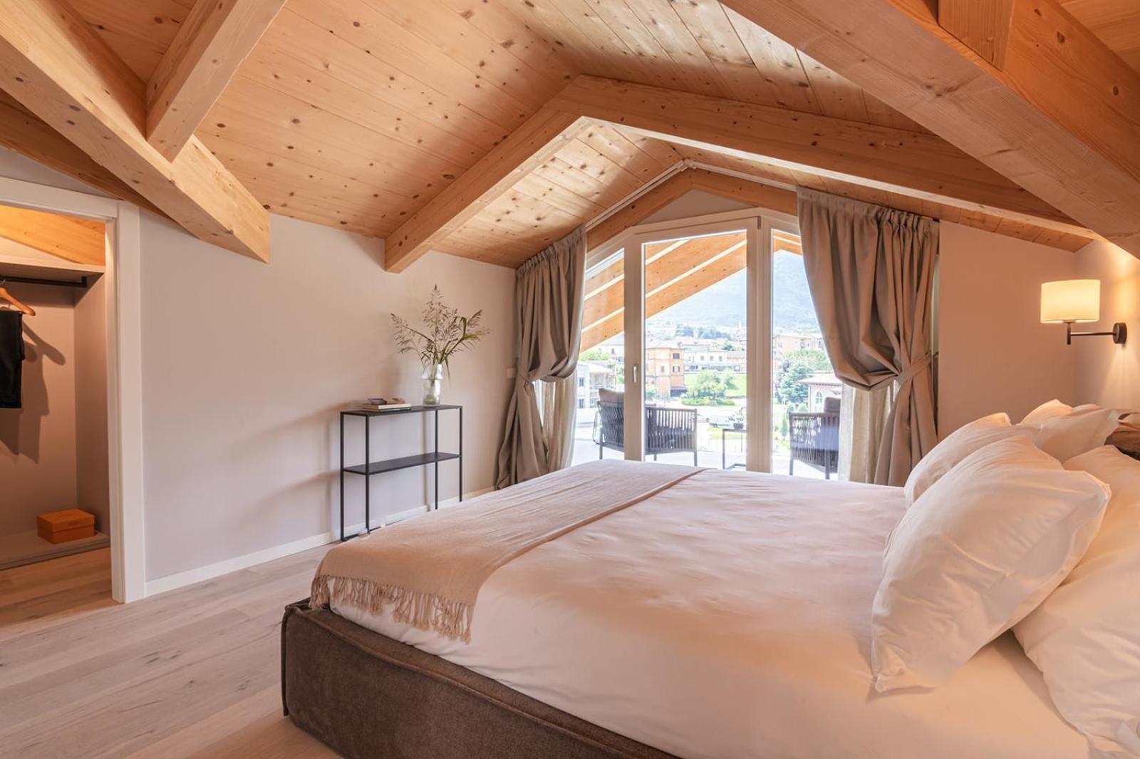 Lago Dorato Luxury Apartments & Villa - Lake Como View Colico Esterno foto