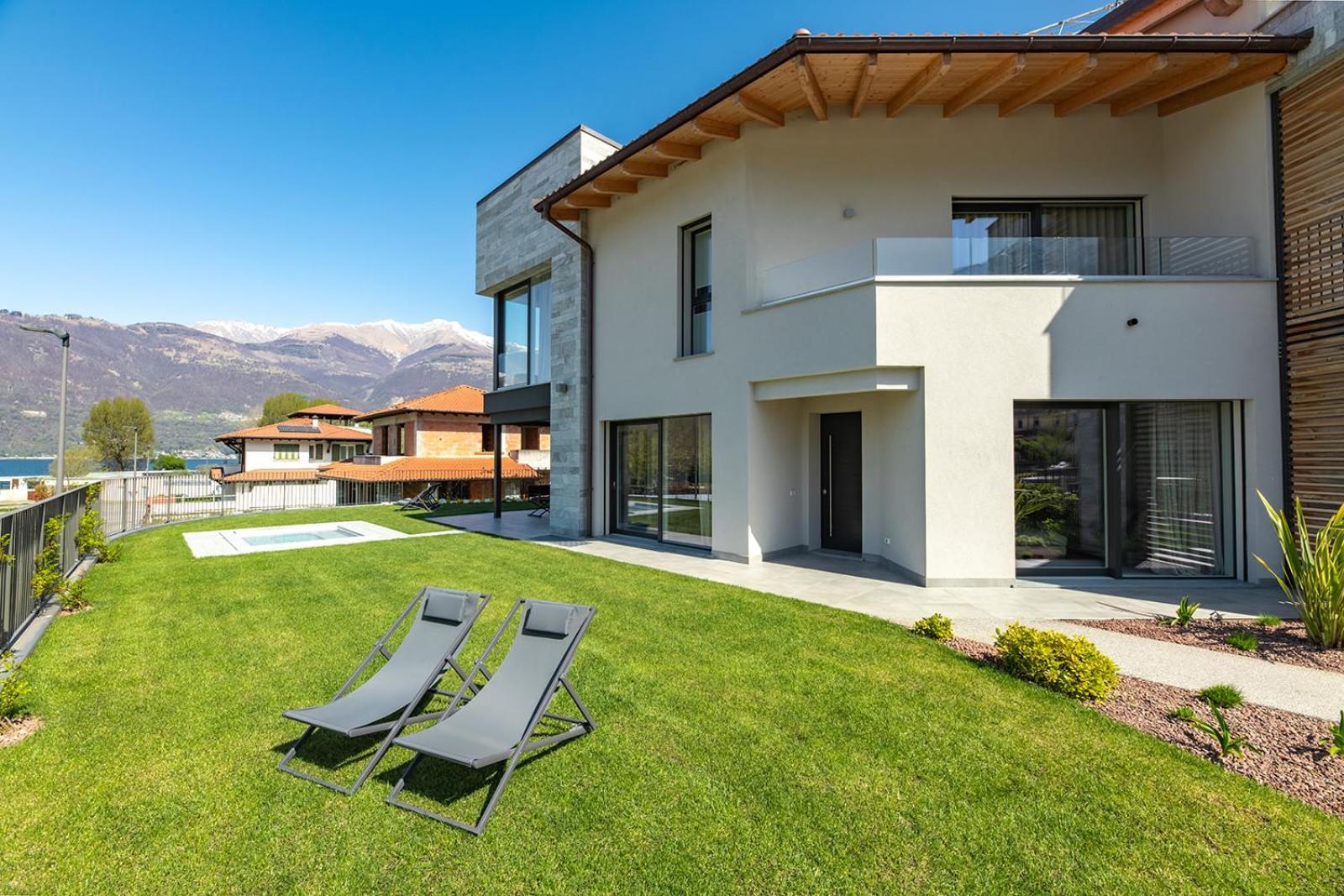 Lago Dorato Luxury Apartments & Villa - Lake Como View Colico Esterno foto