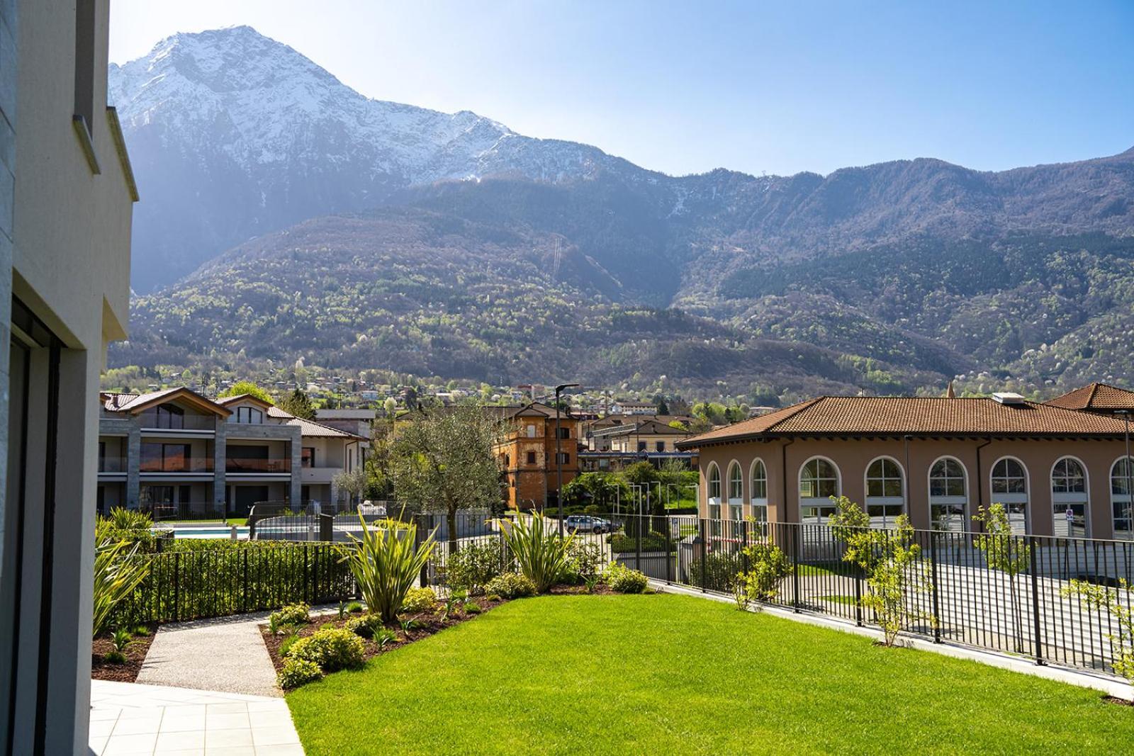 Lago Dorato Luxury Apartments & Villa - Lake Como View Colico Esterno foto